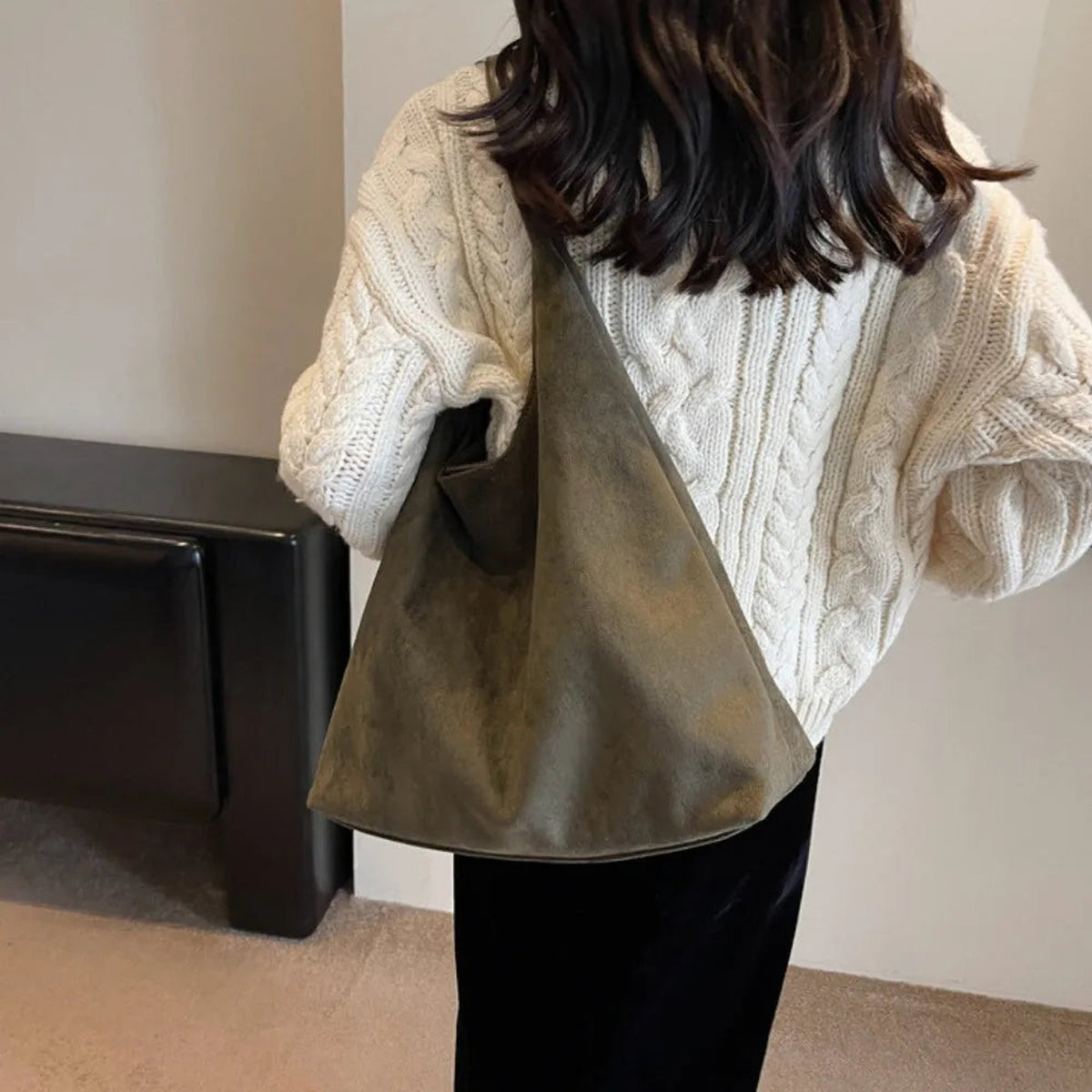 Nalia | Sac hobo en suédine vegan