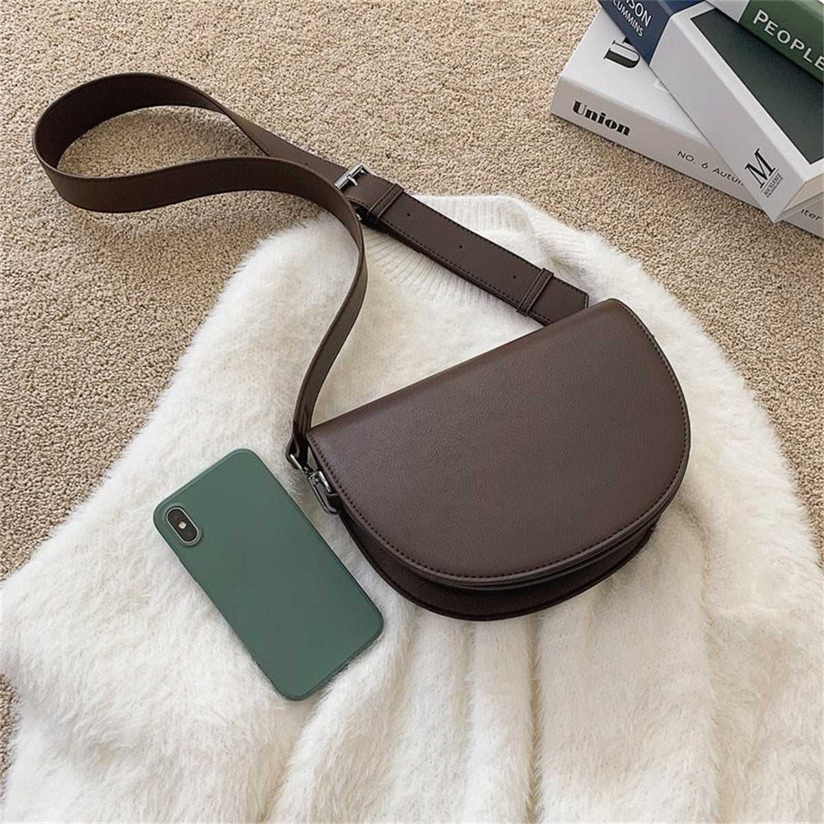 Virelle | Sac bandoulière demi-lune