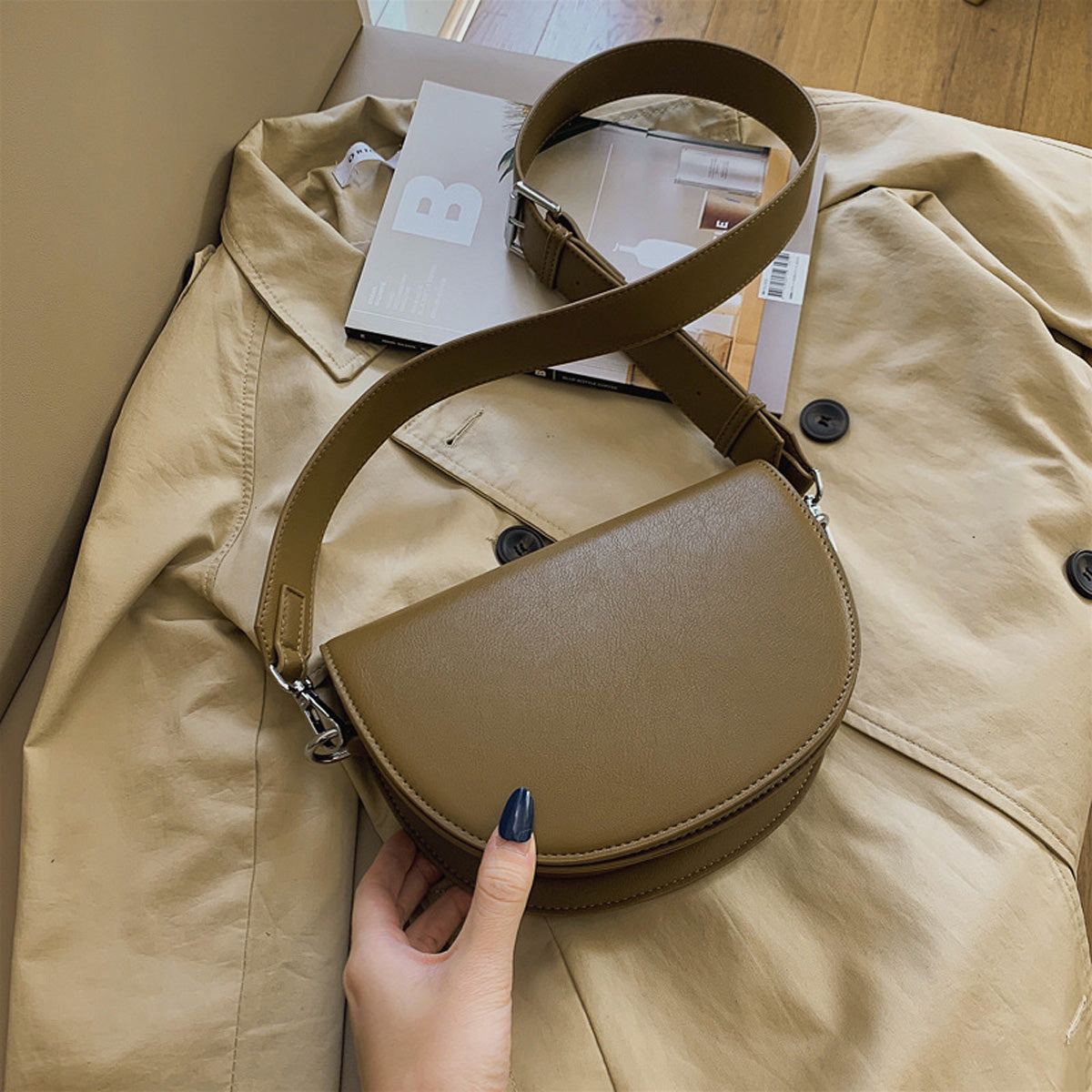 Virelle | Sac bandoulière demi-lune