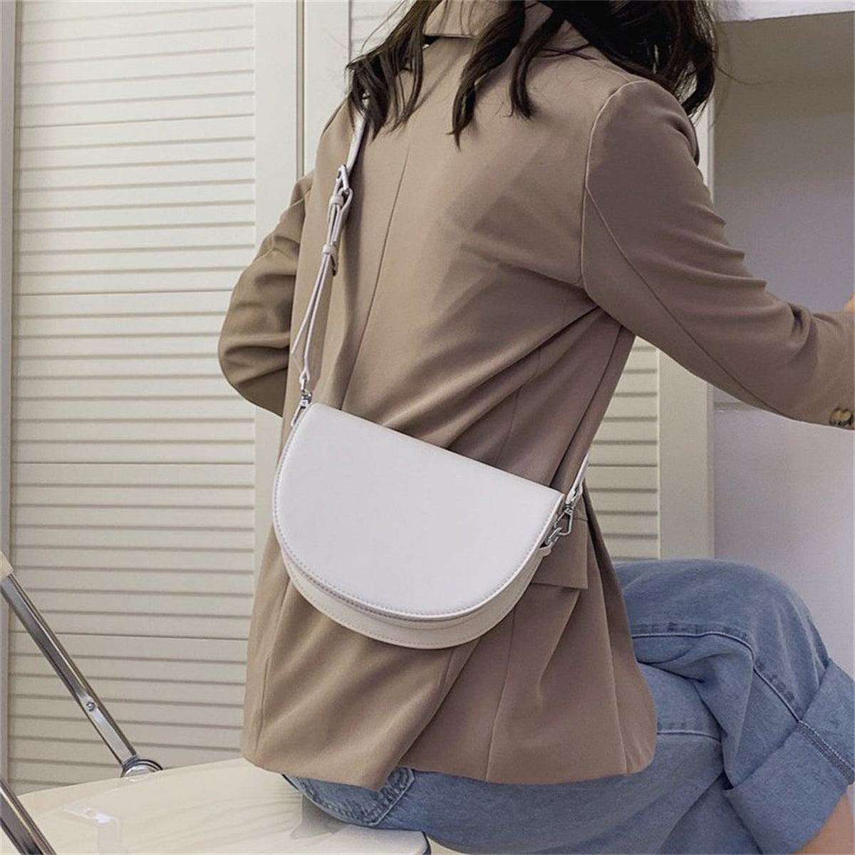 Virelle | Sac bandoulière demi-lune