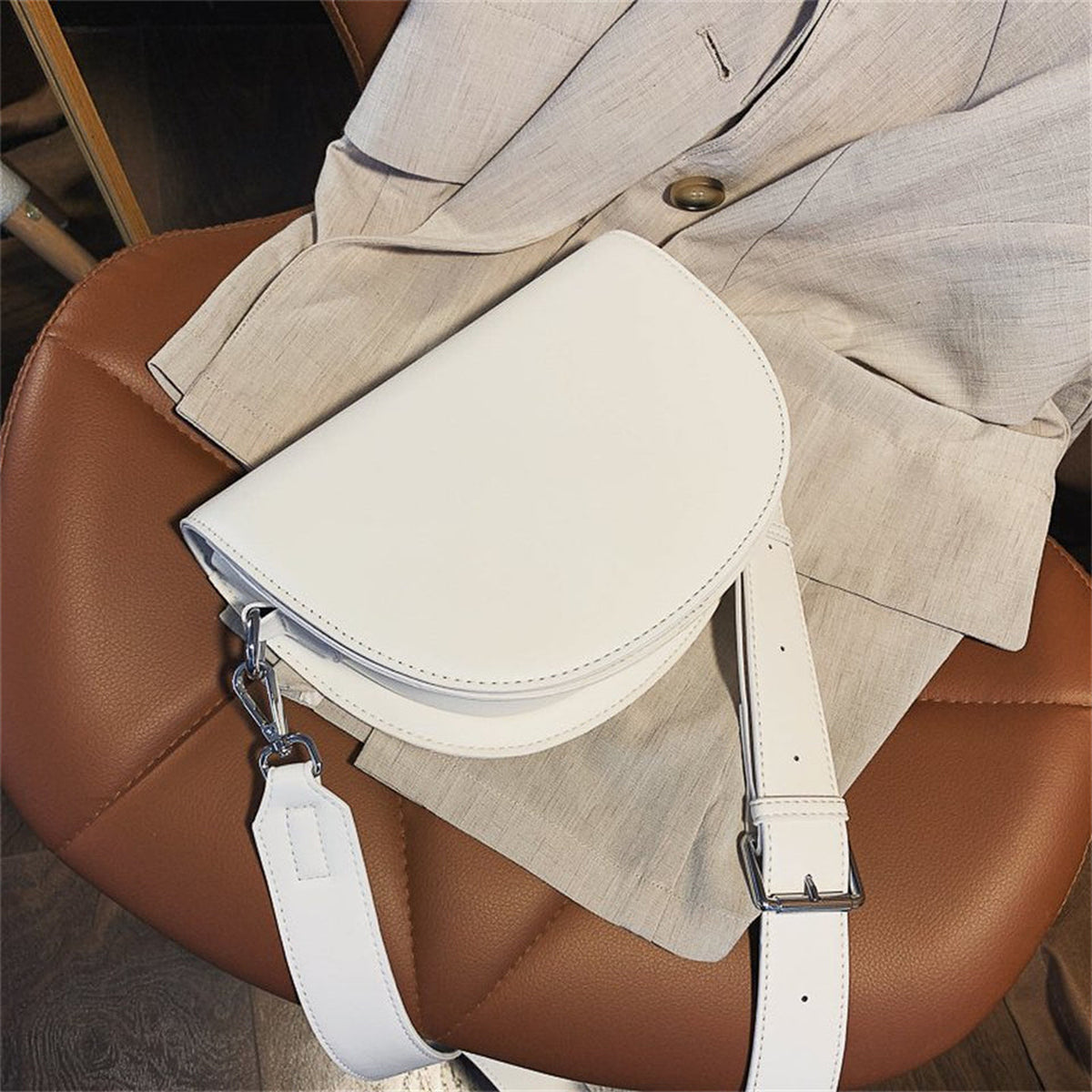 Virelle | Sac bandoulière demi-lune