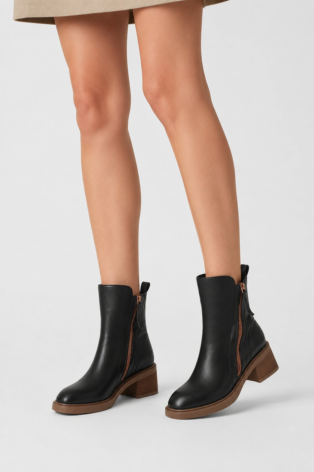 Bottines à talon bloc et zip doré