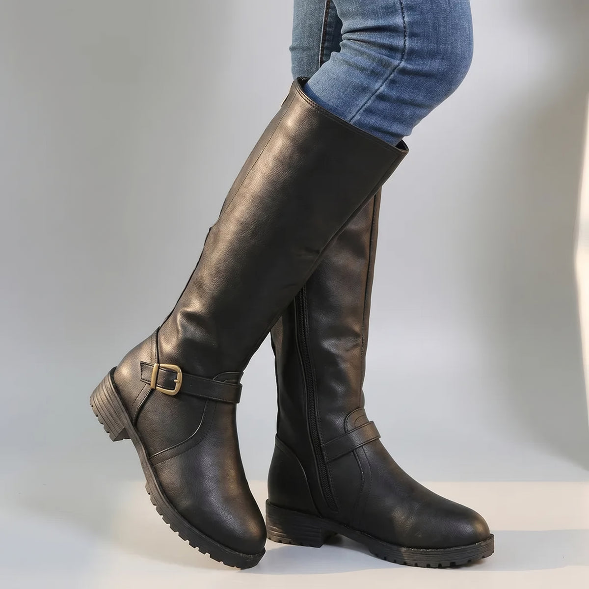 Bottes hautes à boucle et semelle crantée