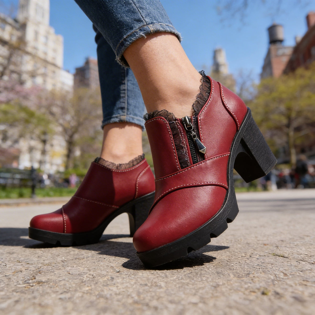 Violaine | Bottines plateforme à détail dentelle