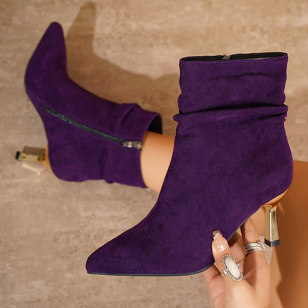 Amélie | Bottines effet suédé à talon doré