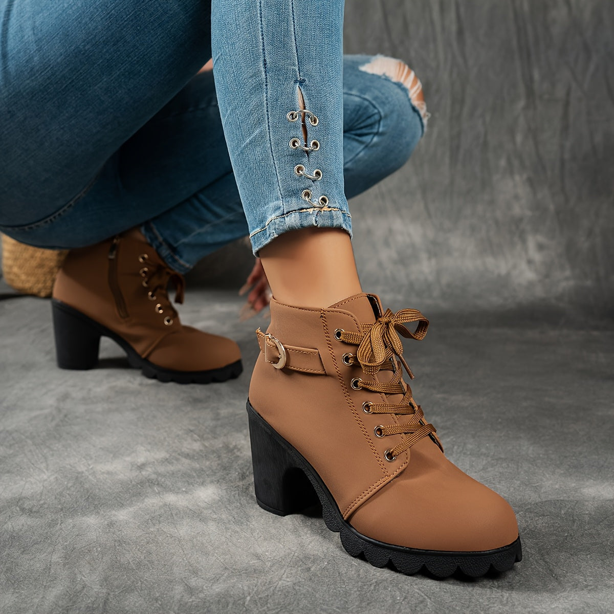 Marine | Bottines à lacets et talon bloc