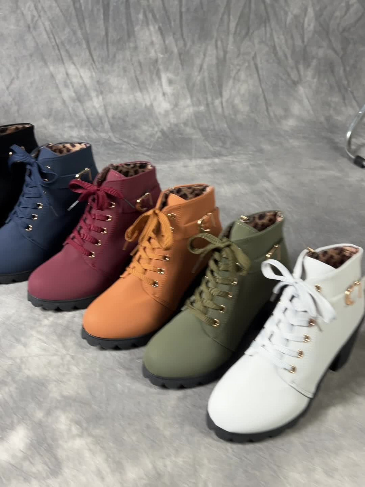 Marine | Bottines à lacets et talon bloc
