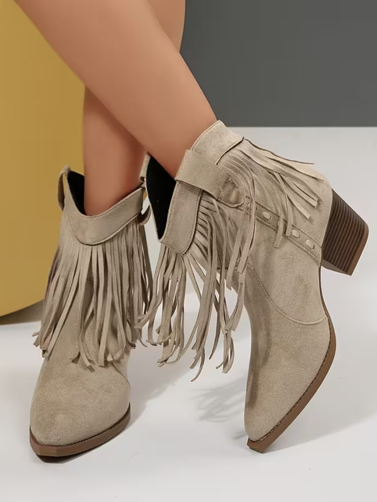 Bottines à franges et talon bloc