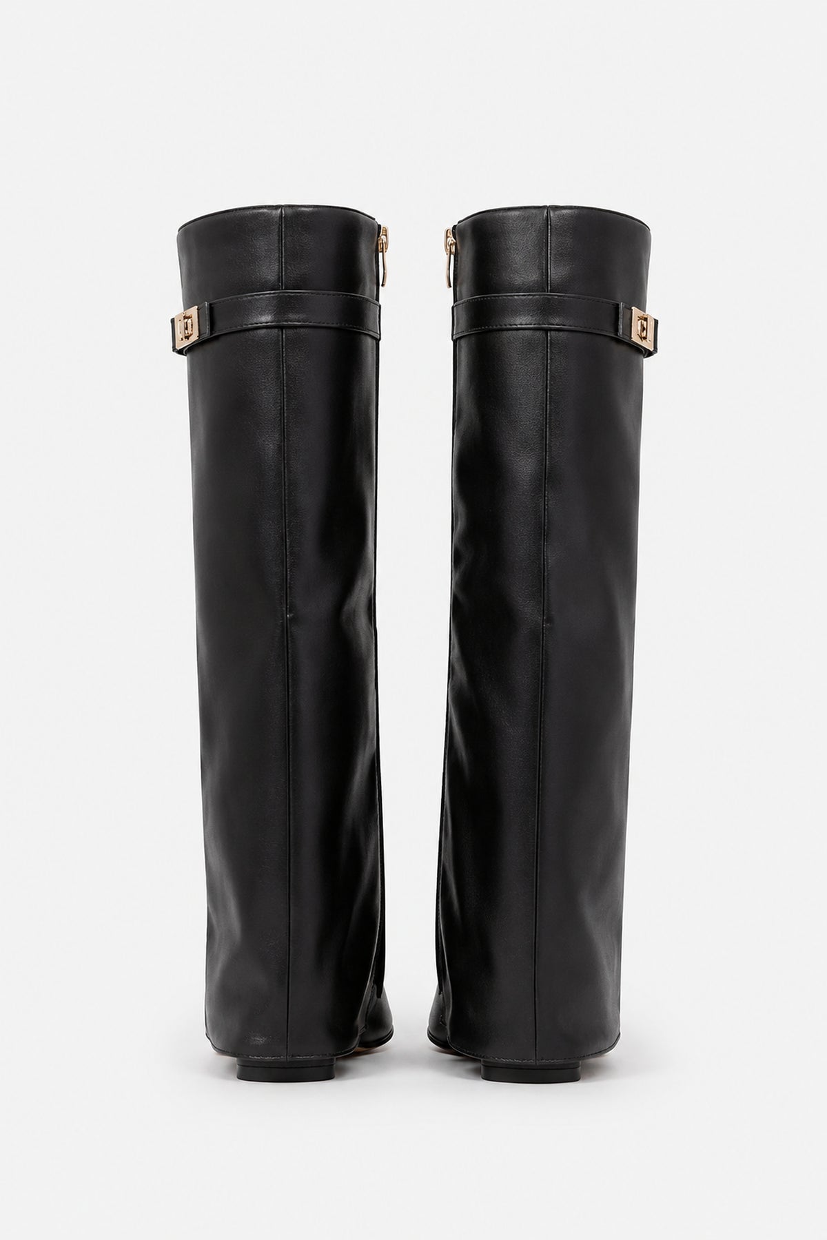 Bottes hautes à rabat et chaîne dorée
