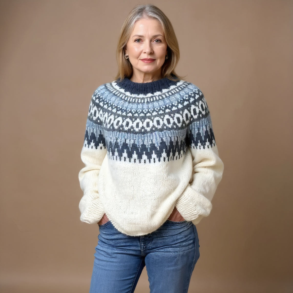 Pull écru et bleu à motifs nordiques