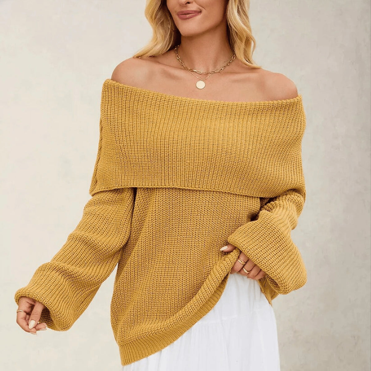 Pull à épaules dénudées