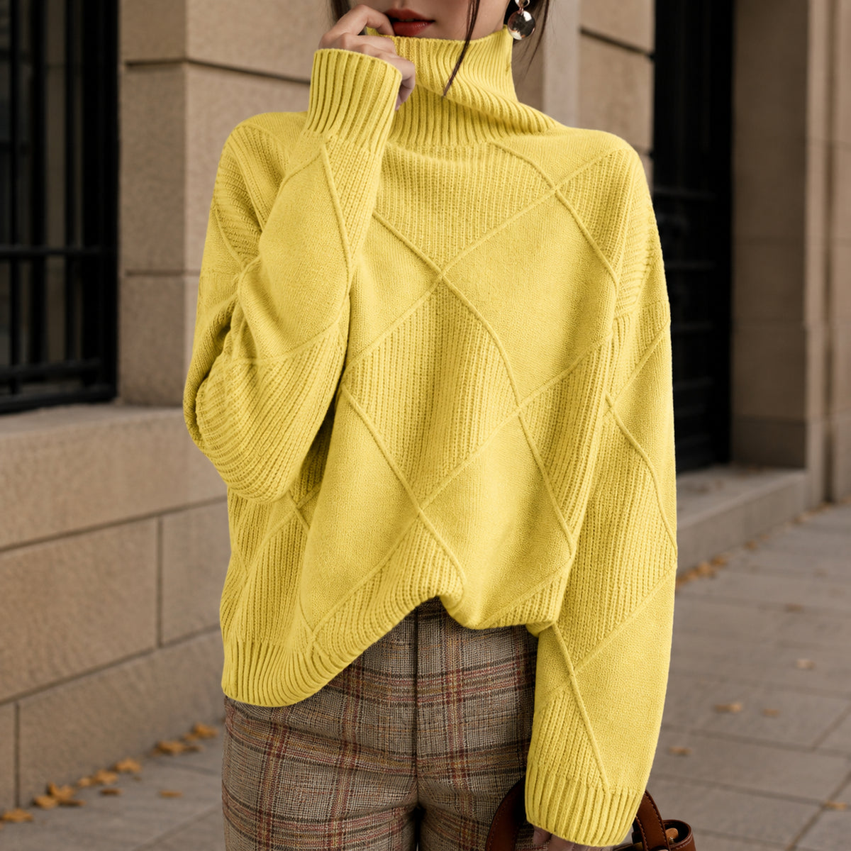 Pull à col roulé en maille losanges