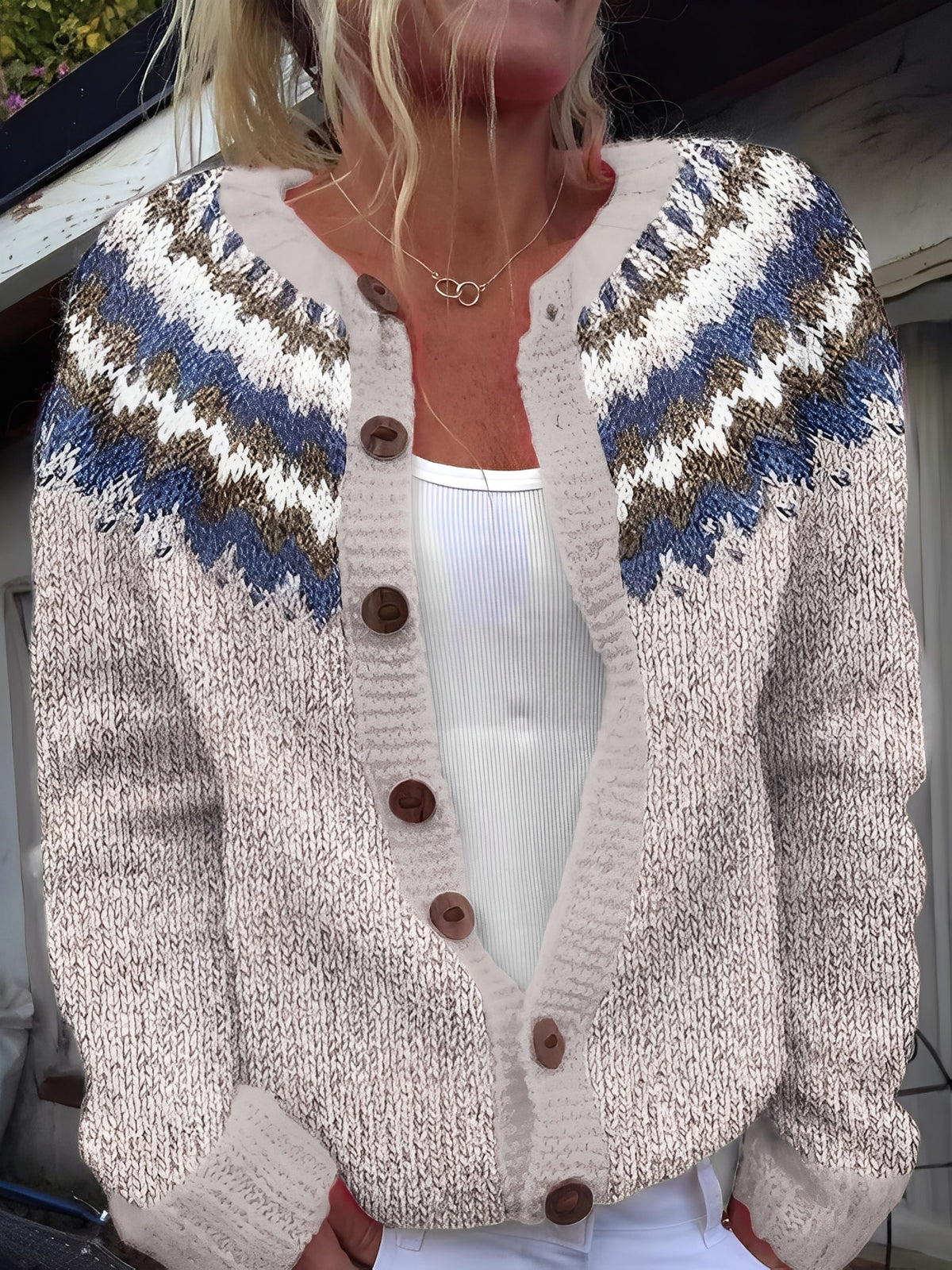 Cardigan boutonné à motifs nordiques