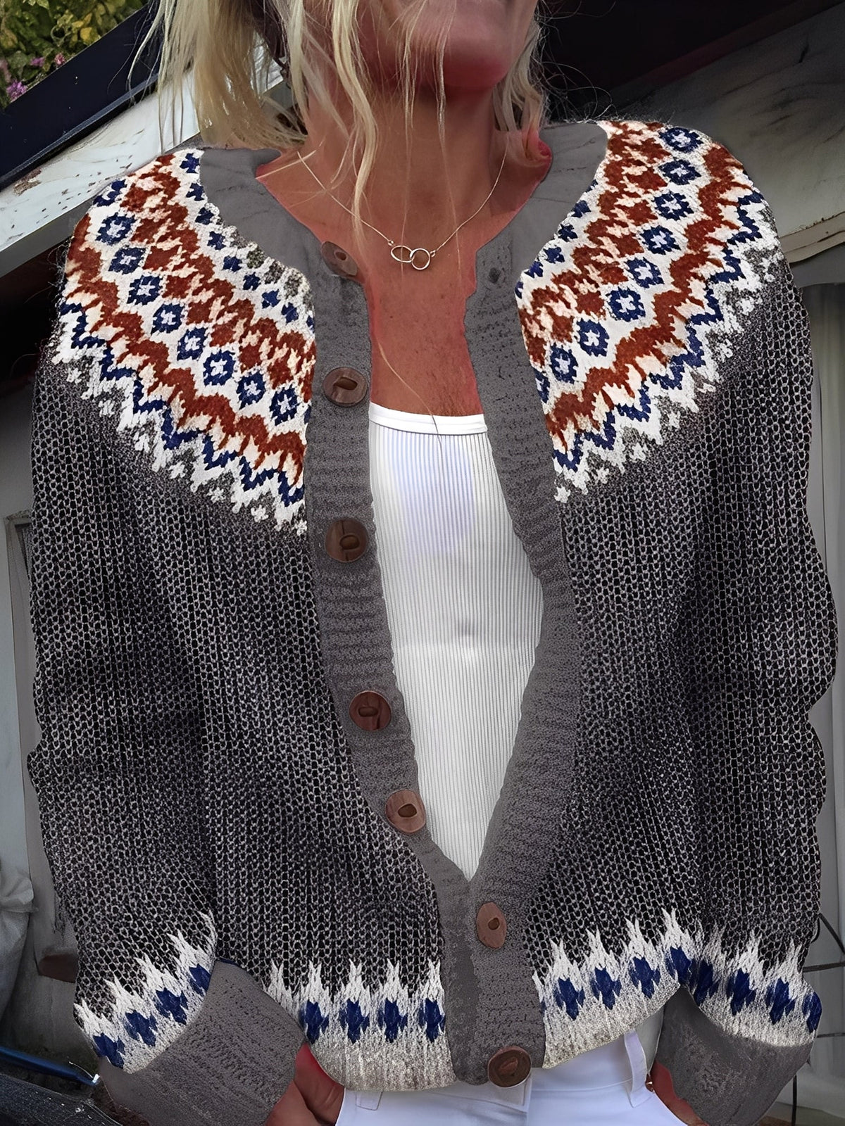 Cardigan boutonné à motifs nordiques