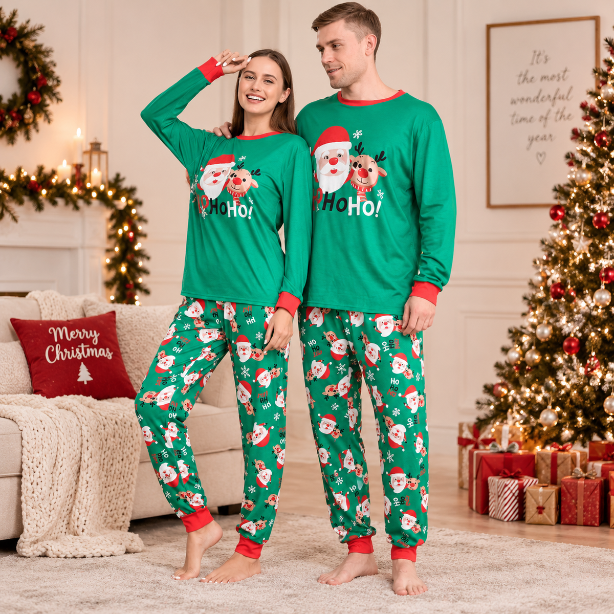Pyjama de Noël vert à Père Noël et rennes — Amielle Paris