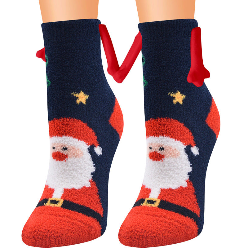 Chaussettes duveteuses de Noël à détails aimantés — Amielle Paris