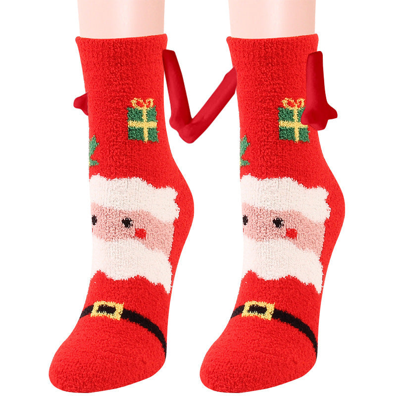 Chaussettes duveteuses de Noël à détails aimantés — Amielle Paris