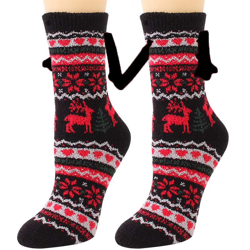 Chaussettes duveteuses de Noël à détails aimantés — Amielle Paris