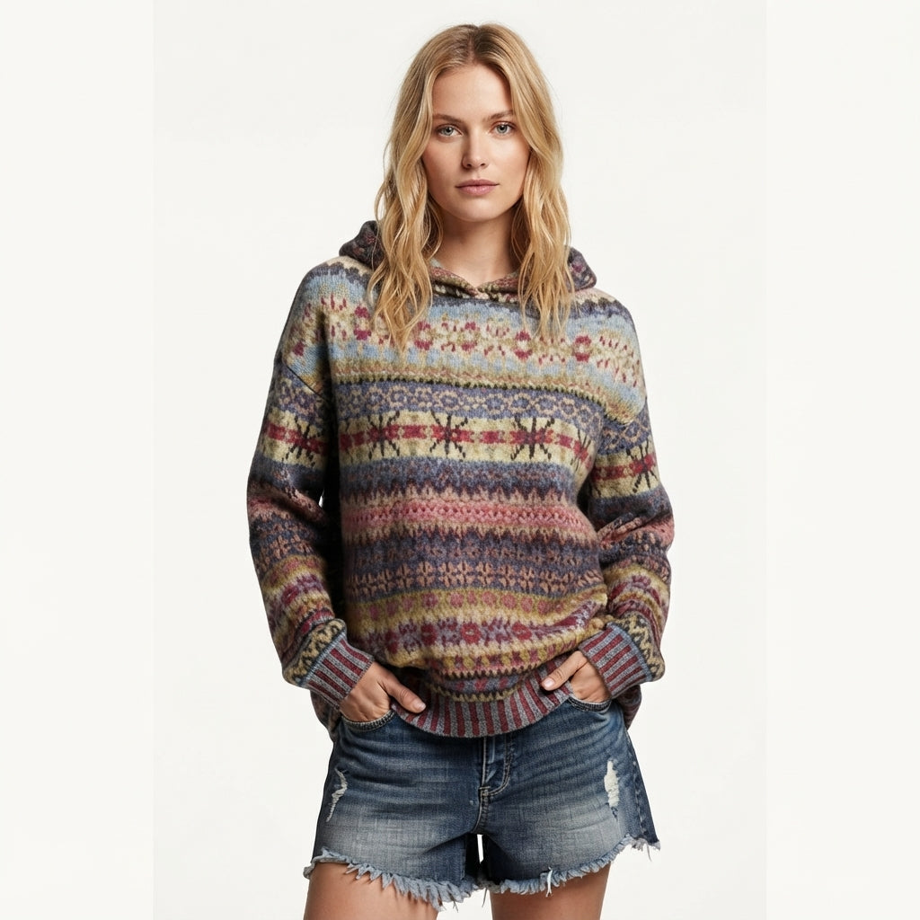 Pull à capuche en maille à motifs nordiques — Amielle Paris