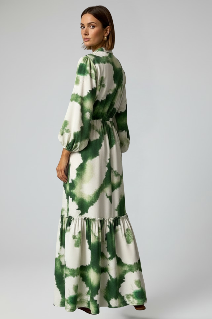 Robe longue imprimée à taille nouée et manches amples — Amielle Paris