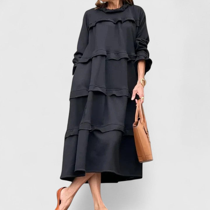 Robe midi noire à volants et manches longues — Amielle Paris