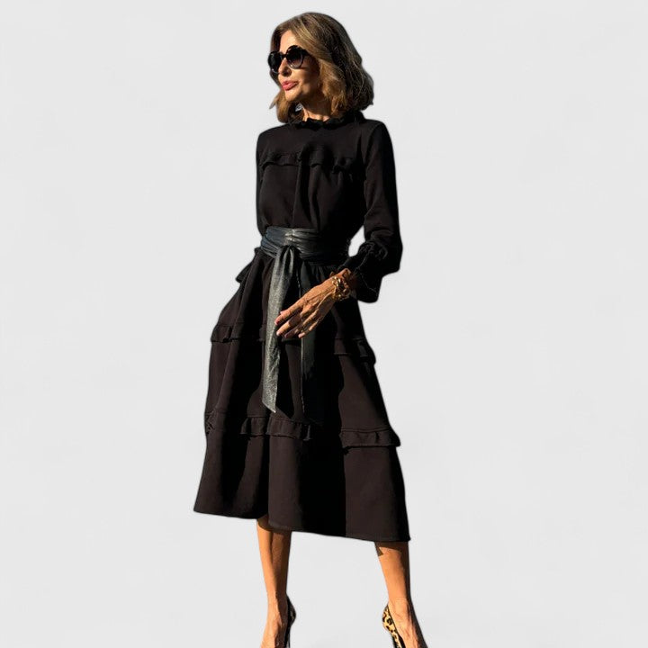 Robe midi noire à volants et manches longues — Amielle Paris
