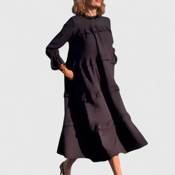 Robe midi noire à volants et manches longues — Amielle Paris