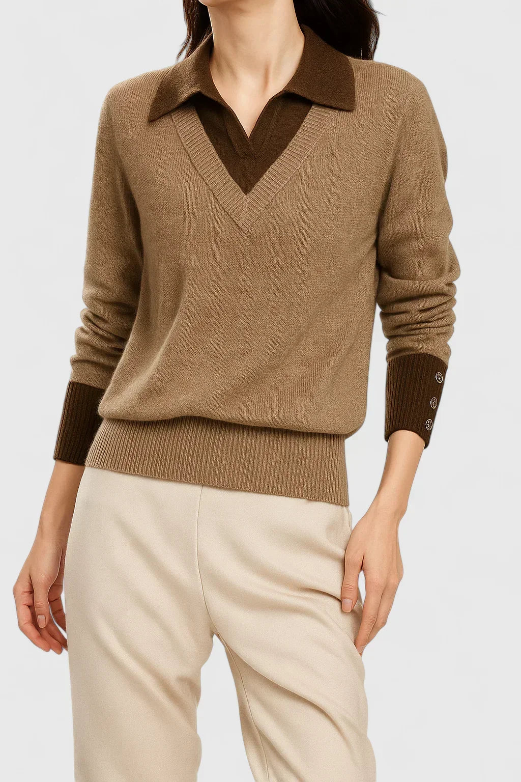 Pull à col polo et finitions contrastées — Amielle Paris