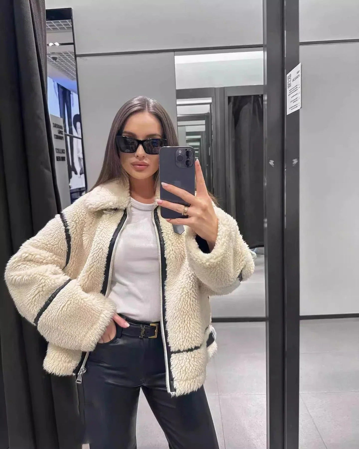 Veste ample effet peluche à bordures contrastées — Amielle Paris