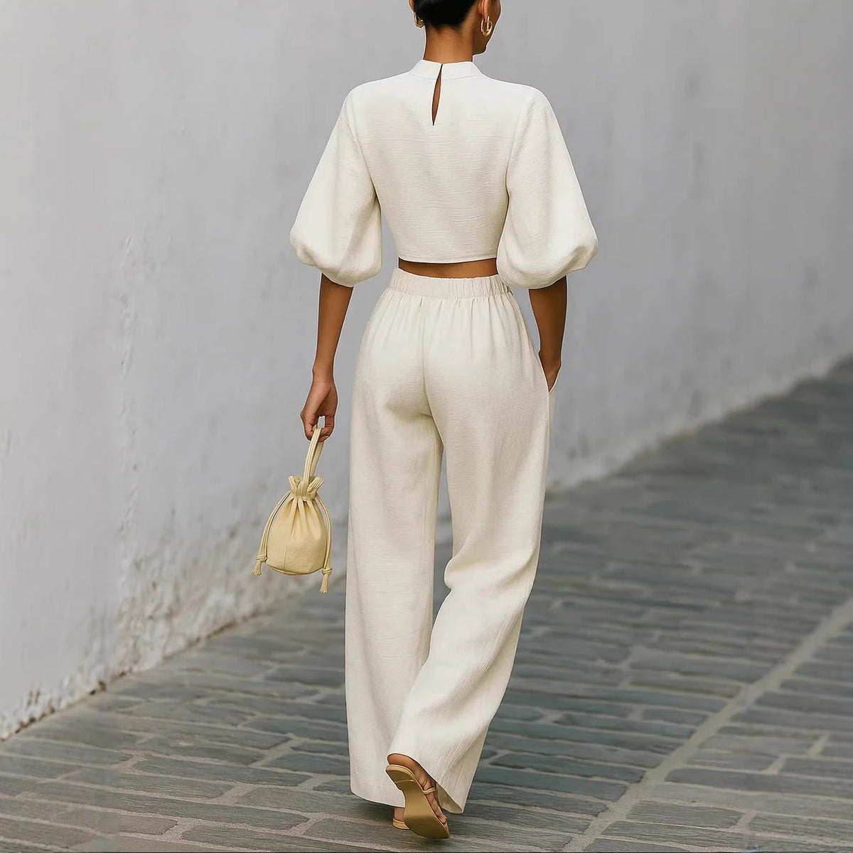 Théa | Ensemble blanc texturé avec haut court et pantalon large — Amielle Paris