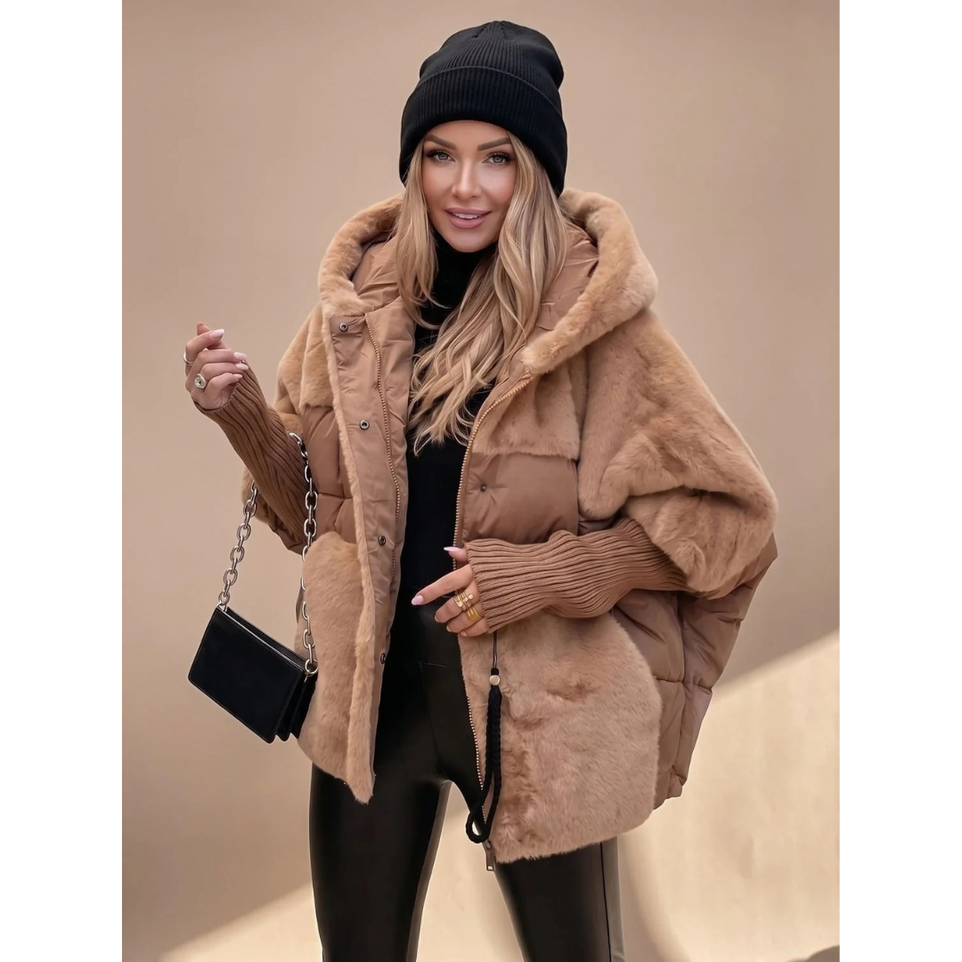 Marina — Doudoune à capuche en fausse fourrure — Amielle Paris