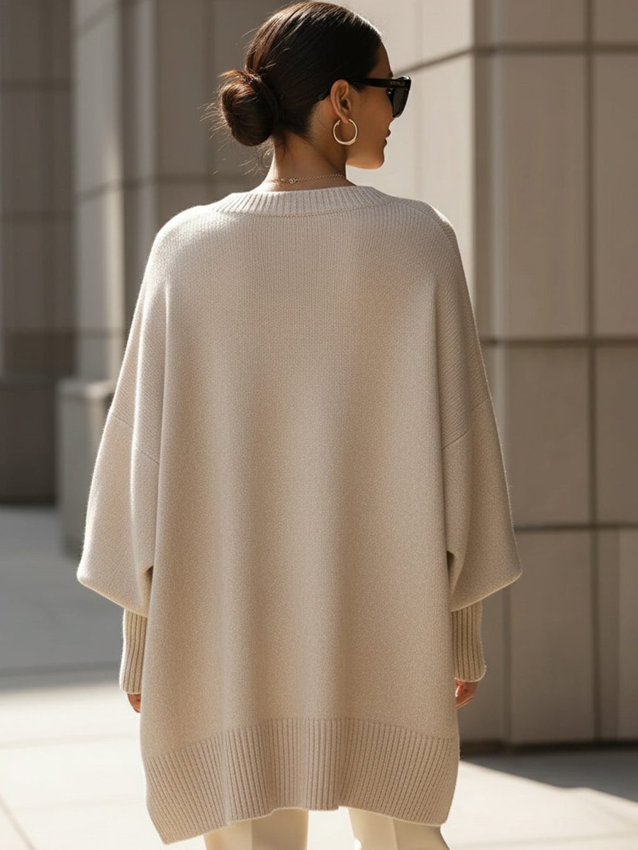 Pull poncho ample à manches chauve-souris — Amielle Paris