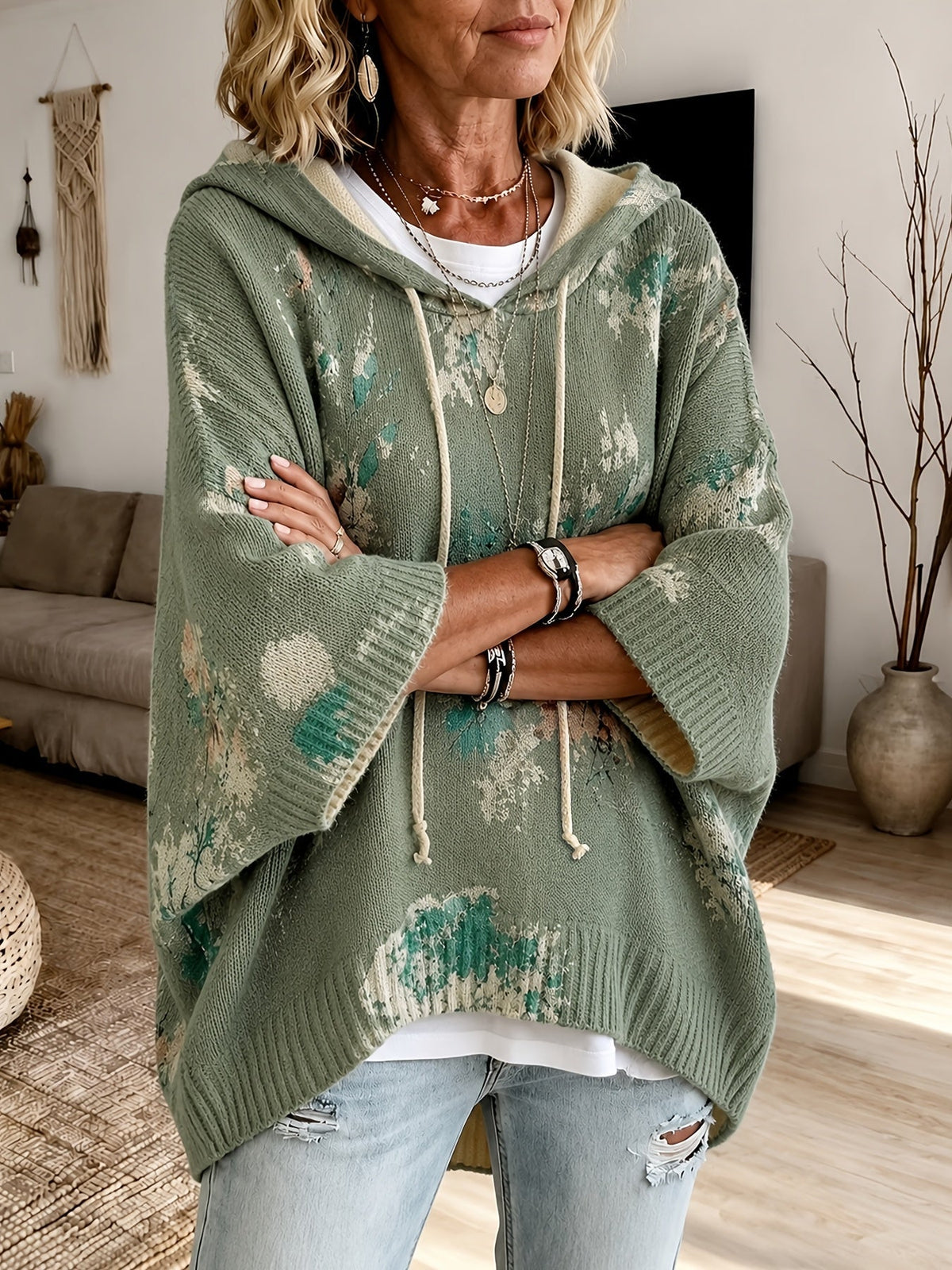 Isadora | Poncho fleuri à capuche — Amielle Paris