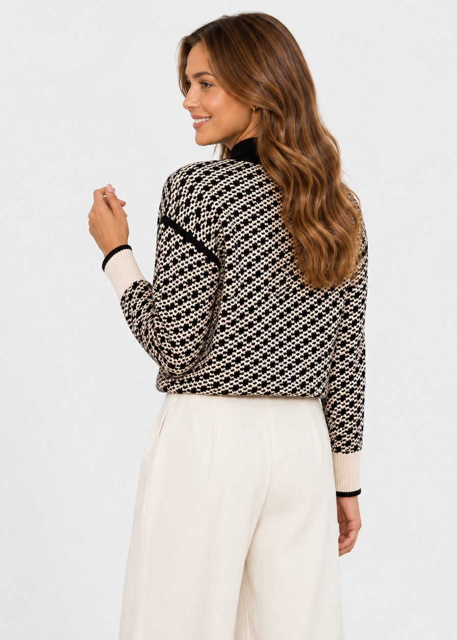 Pull court jacquard à col montant — Amielle Paris