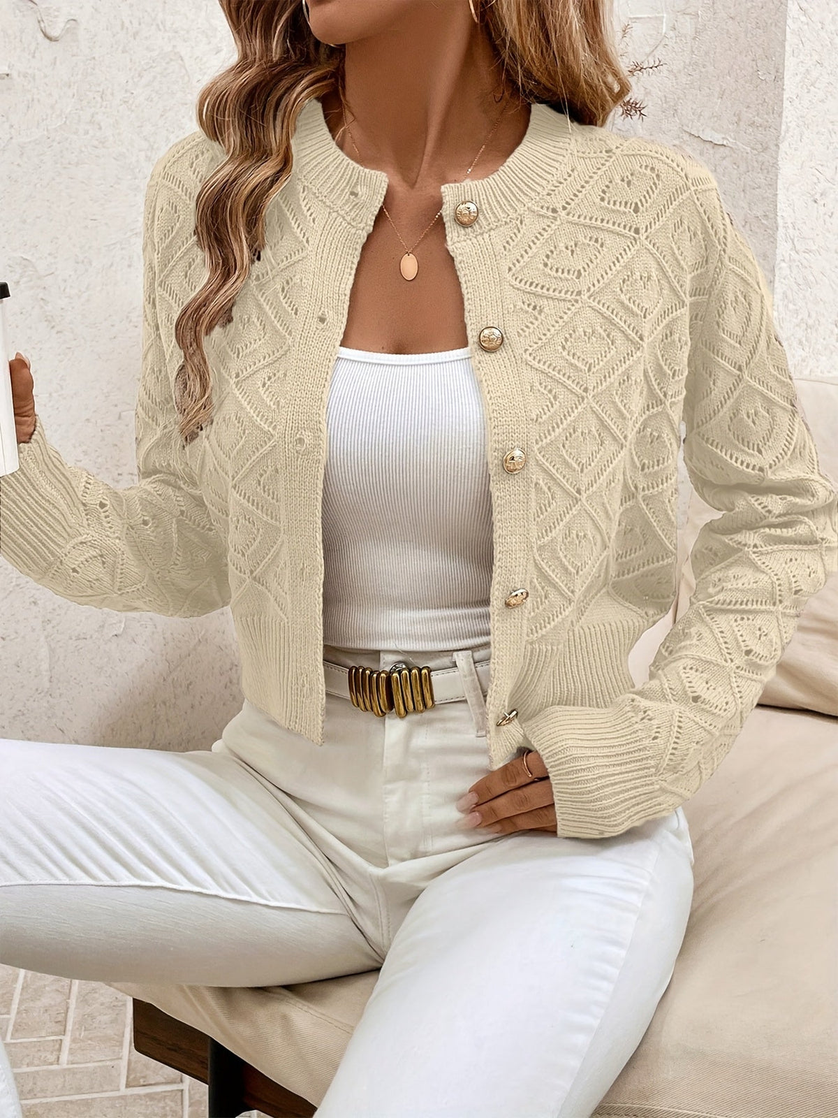 Camille | Gilet en maille à losanges et boutons — Amielle Paris