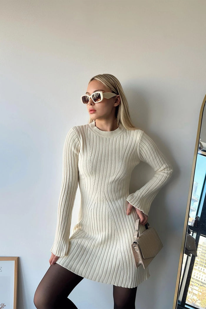 Kendra — Robe pull courte côtelée — Amielle Paris