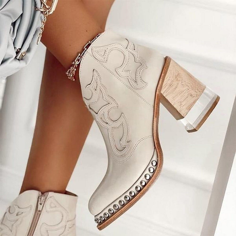 Bottines western brodées à clous — Amielle Paris