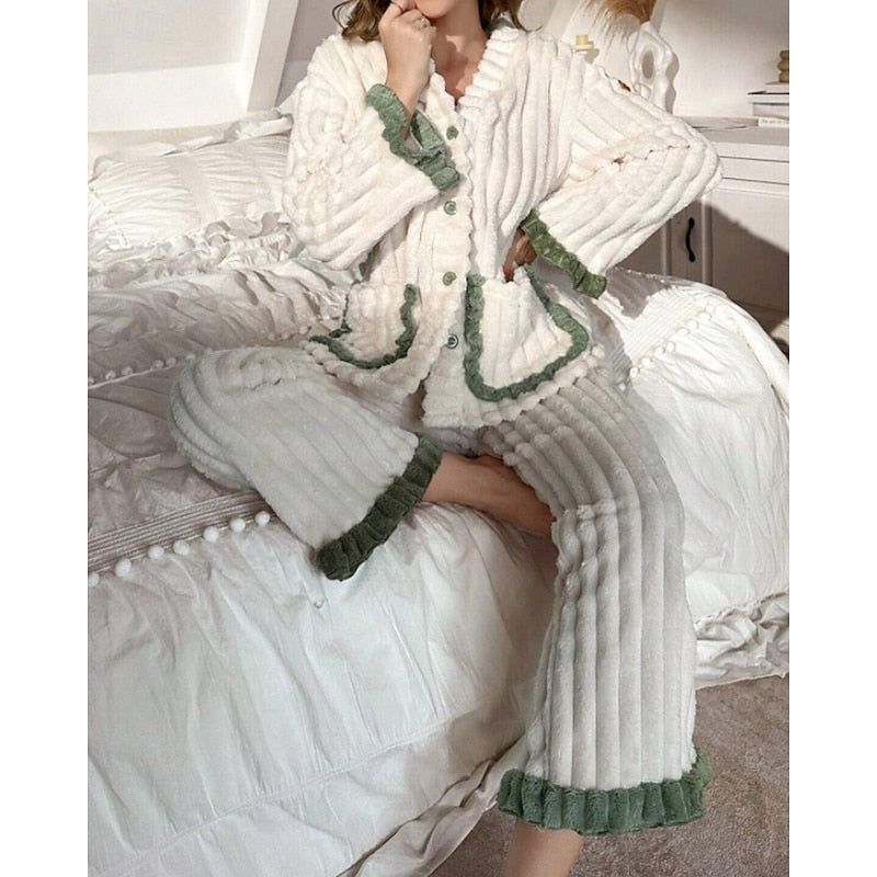 Ensemble de pyjama en polaire à volants — Amielle Paris