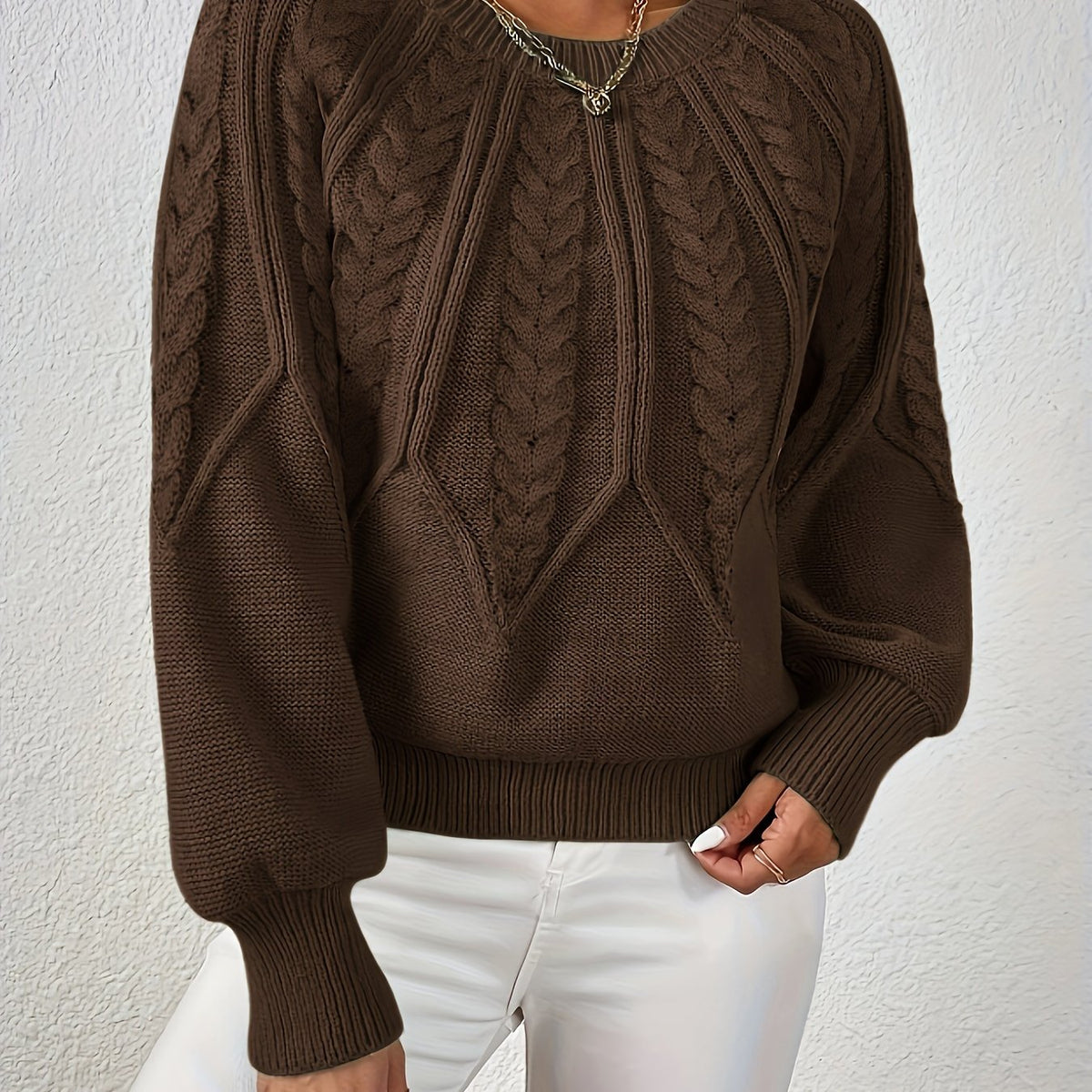 Pull torsadé à col rond Fabienne — Amielle Paris