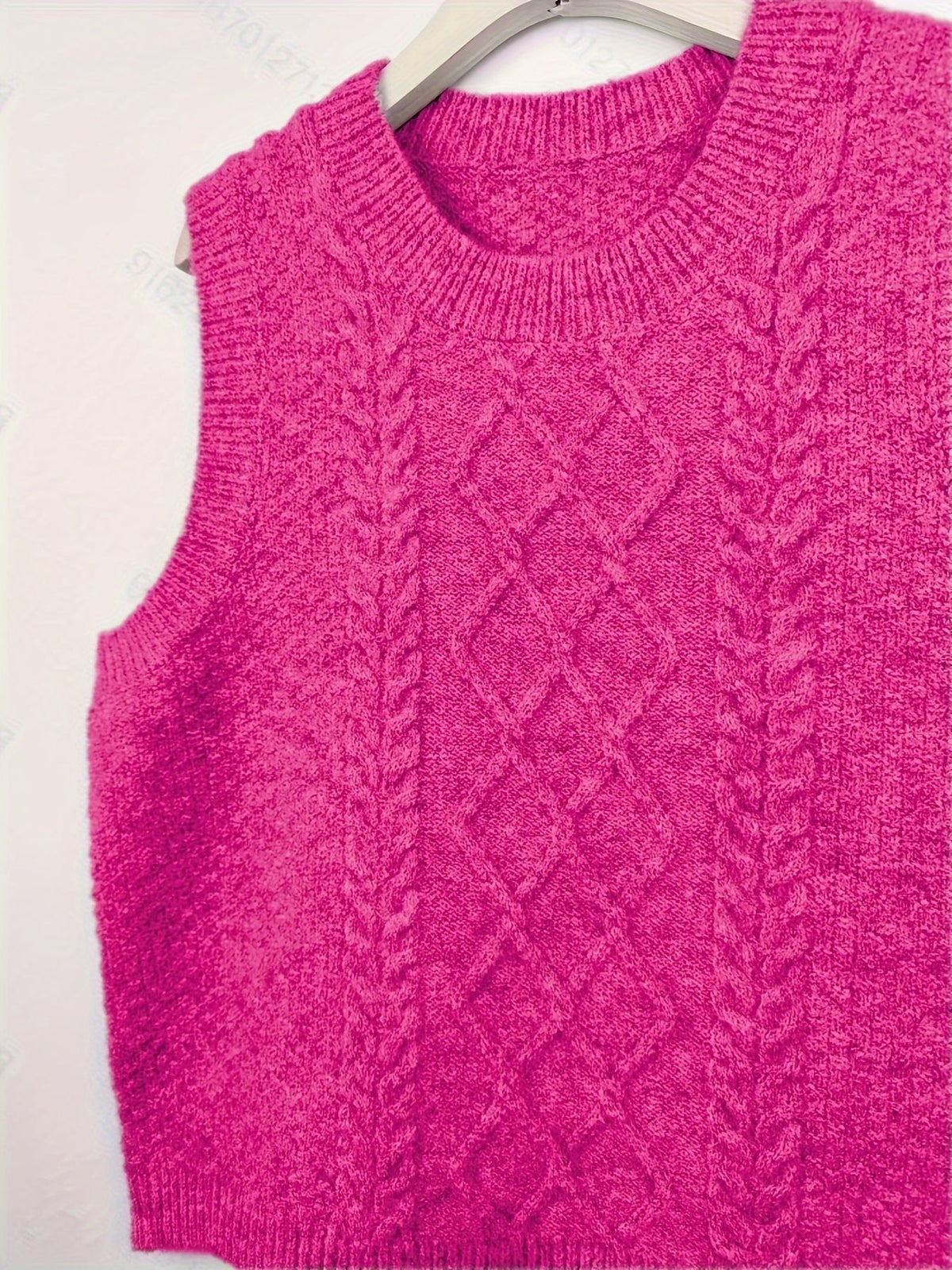 Pull sans manches en maille torsadée — Amielle Paris