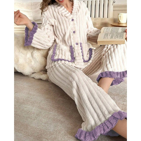 Ensemble de pyjama en polaire à volants