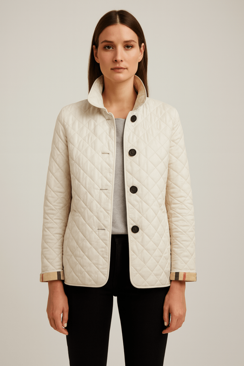 Kiara — Veste matelassée boutonnée à col classique — Amielle Paris
