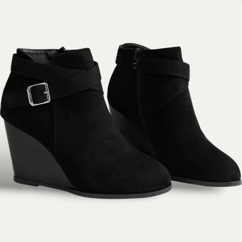 Bottines compensées à bride et zip — Amielle Paris