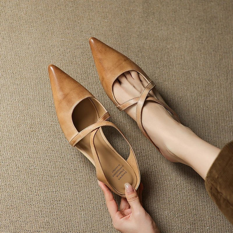 Mules à brides croisées et petit talon — Amielle Paris