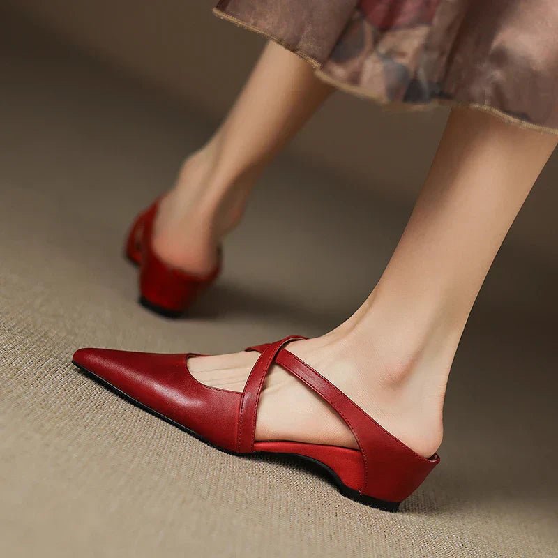 Mules à brides croisées et petit talon — Amielle Paris