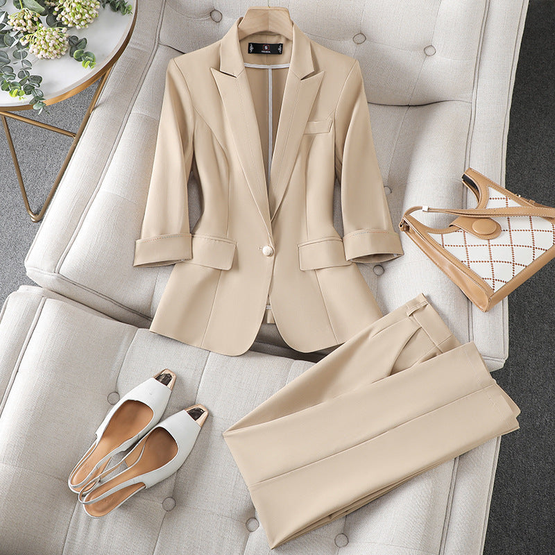 Ensemble veste de tailleur et pantalon coordonné — Amielle Paris