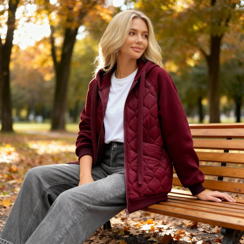 Harper — Veste matelassée à capuche et coupe ample — Amielle Paris