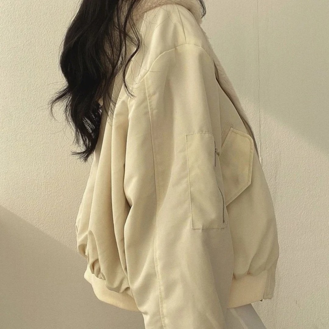 Liana — Blouson bomber décontracté à capuche — Amielle Paris