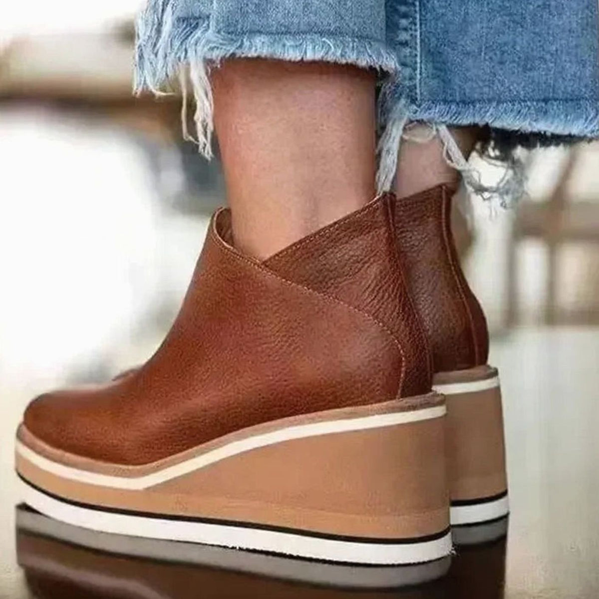 Bottines Chelsea à plateforme compensée — Amielle Paris