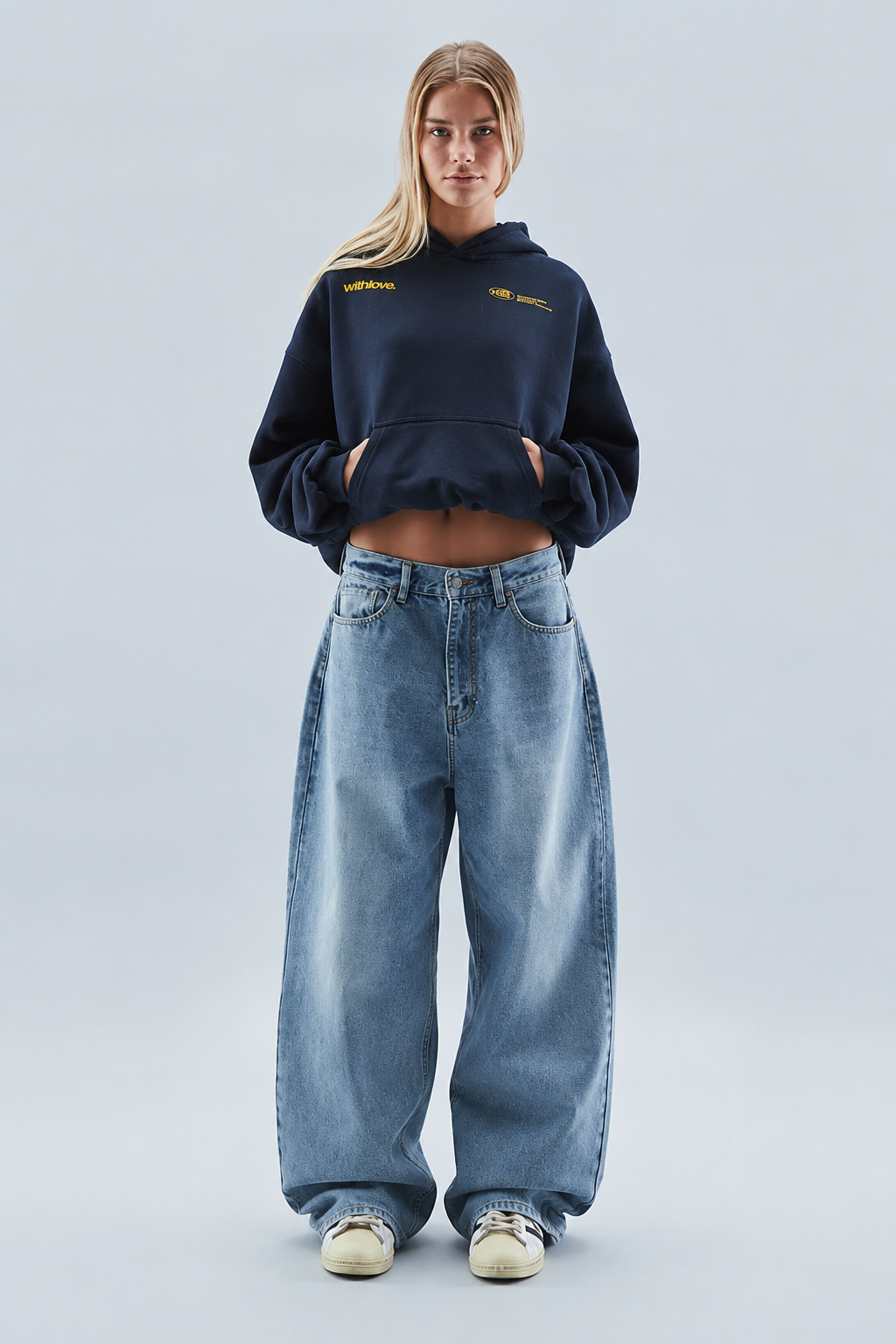 Sweat ample à capuche en molleton — Amielle Paris